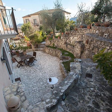 B&B Le Viole Arce Buitenkant foto